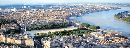 Louer une voiture à Bordeaux